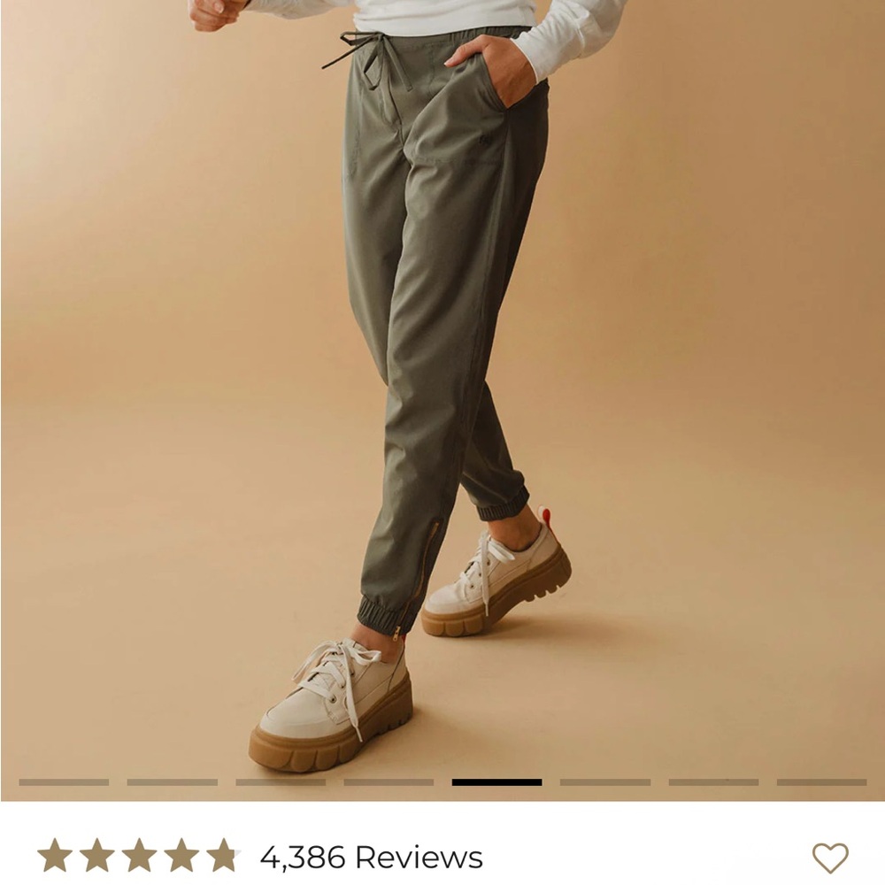 Albion Fit Olive Green Jetsetters Joggers NWOT - Picture 4 of 8